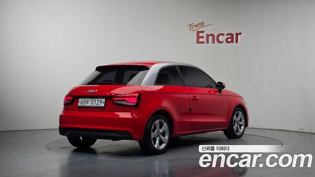 Audi A1 2015 — photo 2