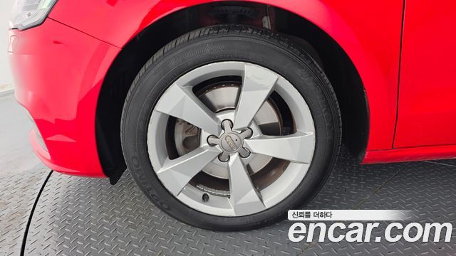 Audi A1 2015 — photo 5