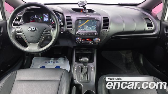 Kia K3 2015 — photo 7