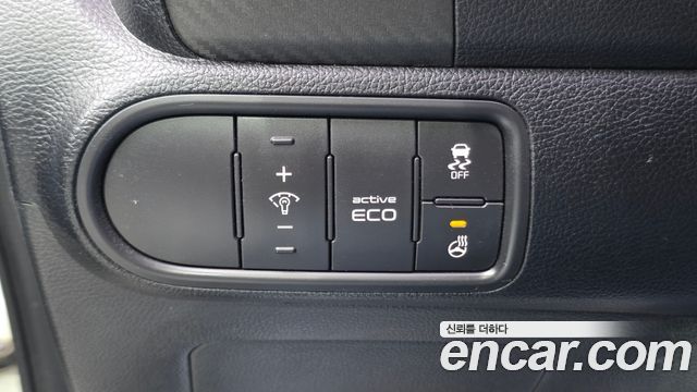 Kia K3 2015 — photo 12