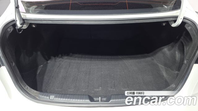Kia K3 2015 — photo 20