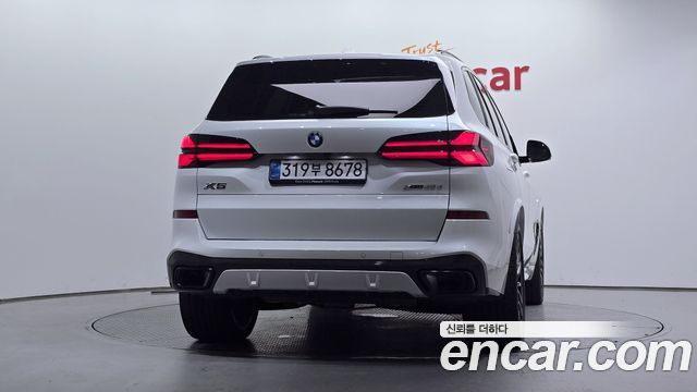BMW X5 2026 — photo 4