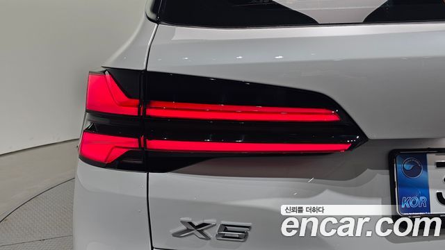 BMW X5 2026 — photo 9