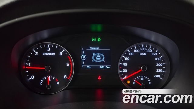 Kia Sportage 2016 — photo 11