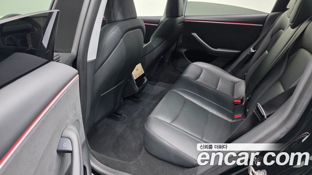 Tesla Model 3 2024 — photo 18