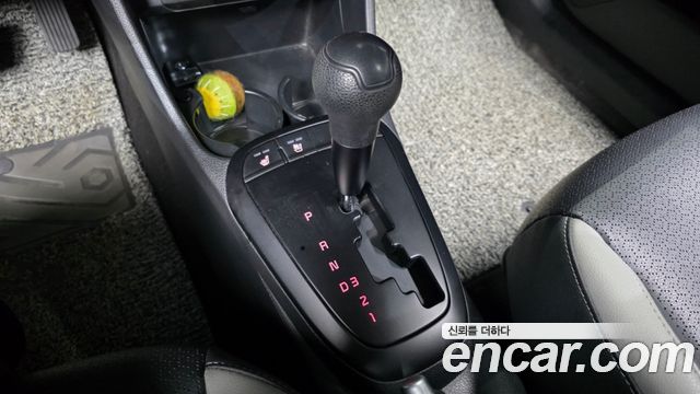 Kia morning 2023 — photo 12