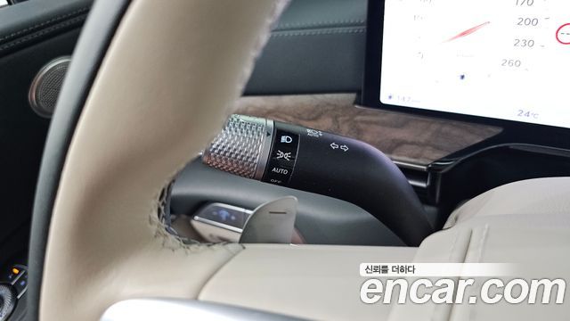 Genesis GV80 2024 — photo 35