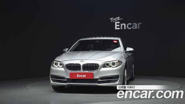 BMW 5-Series 2015 — photo 3