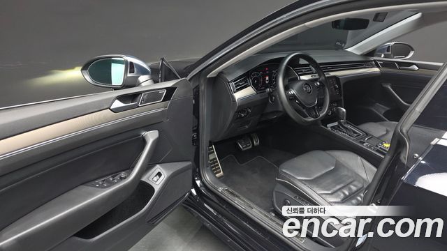 Volkswagen Arteon 2019 — photo 10