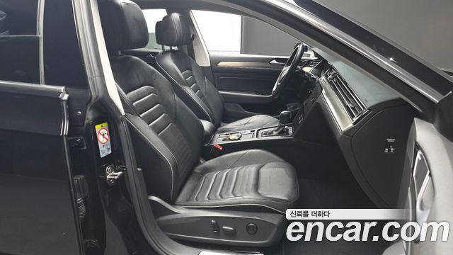 Volkswagen Arteon 2019 — photo 11