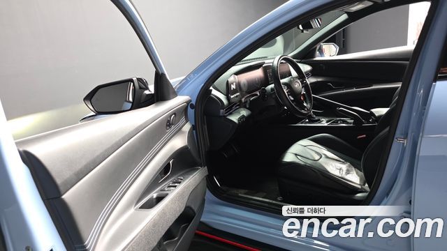 Hyundai AVANTE 2022 — photo 13