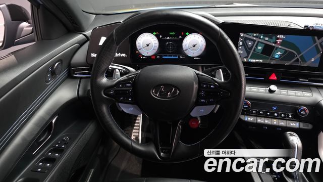 Hyundai AVANTE 2022 — photo 19