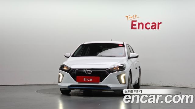Hyundai Ioniq 2018 — photo 3