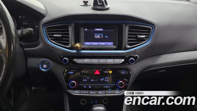 Hyundai Ioniq 2018 — photo 20