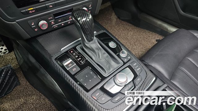 Audi A6 2016 — photo 9
