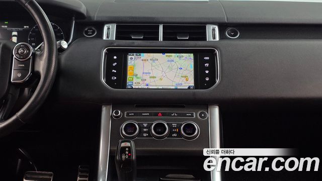Land Rover Range Rover Sport 2016 — photo 14