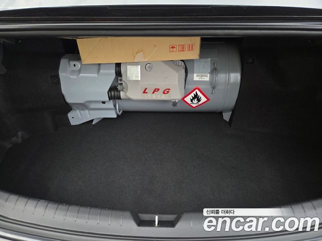 Hyundai Sonata 2018 — photo 19