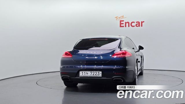 Porsche Panamera 2015 — photo 4