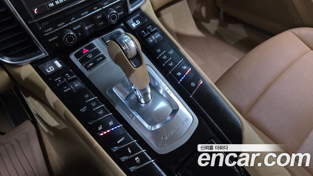 Porsche Panamera 2015 — photo 9