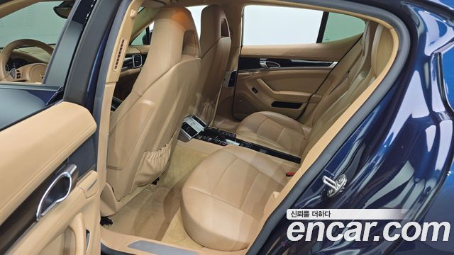 Porsche Panamera 2015 — photo 11