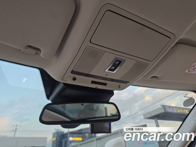 Land Rover Range Rover Evoque 2017 — photo 16