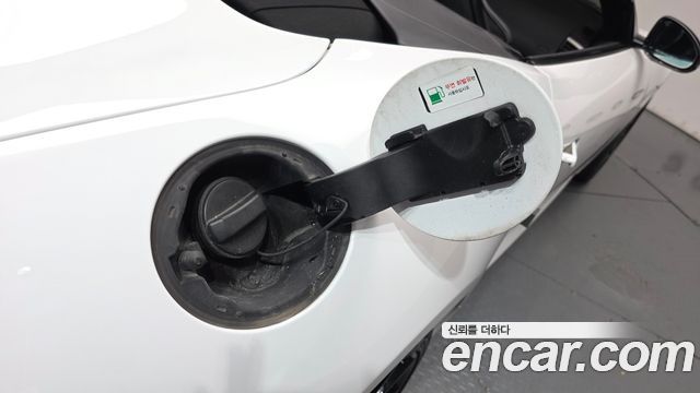 Jaguar F-TYPE 2020 — photo 28
