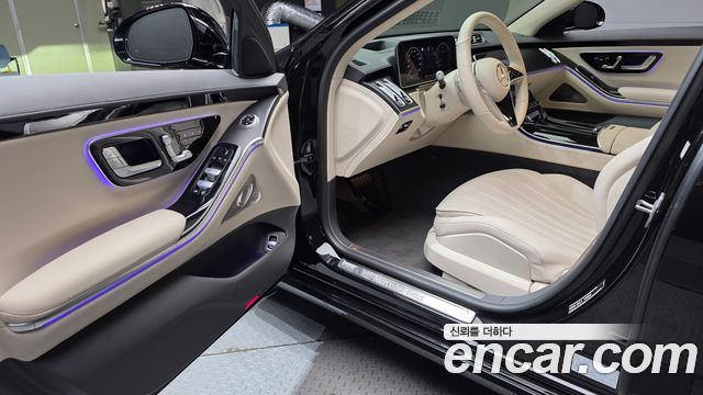 Mercedes-Benz S-Class 2026 — photo 13
