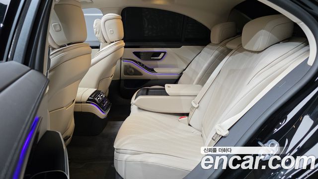 Mercedes-Benz S-Class 2026 — photo 18