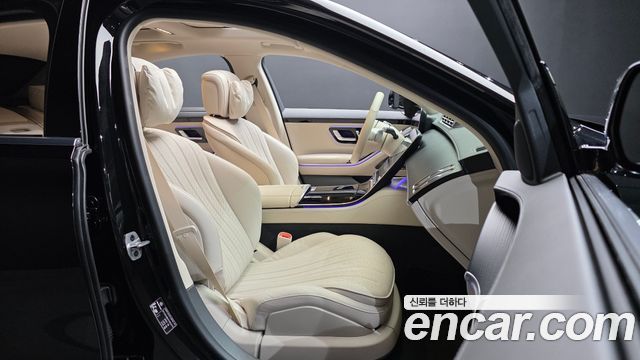 Mercedes-Benz S-Class 2026 — photo 16