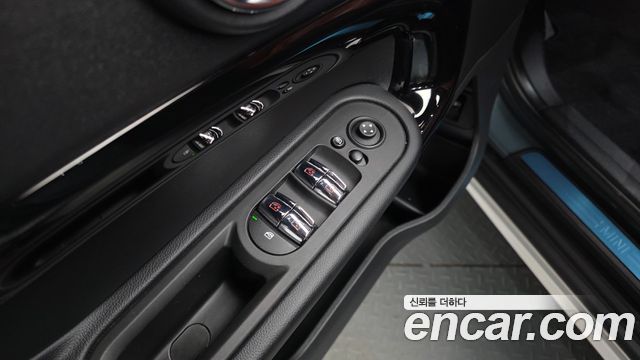 Mini Countryman 2024 — photo 30
