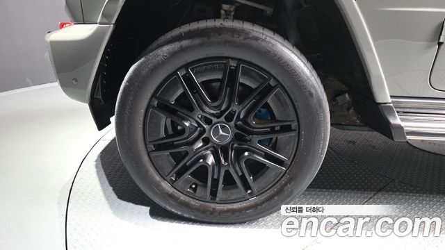 Mercedes-Benz G-Class 2025 — photo 5
