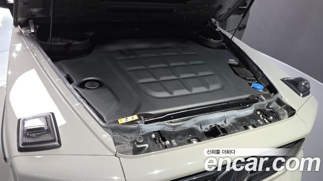 Mercedes-Benz G-Class 2025 — photo 6