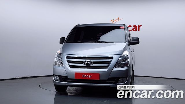 Hyundai Starex 2017 — photo 3