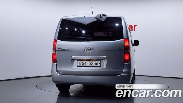 Hyundai Starex 2017 — photo 4