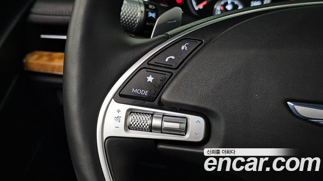 Genesis G80 2022 — photo 28