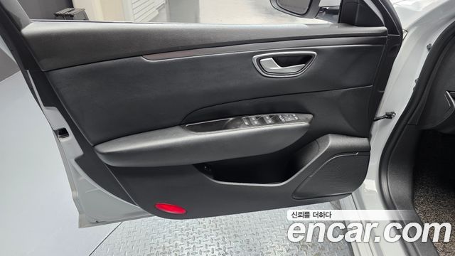 Renault Korea SM6 2019 — photo 14