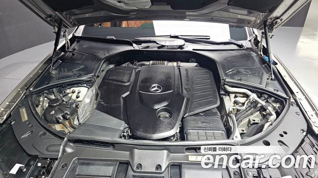 Mercedes-Benz S-Class 2021 — photo 6