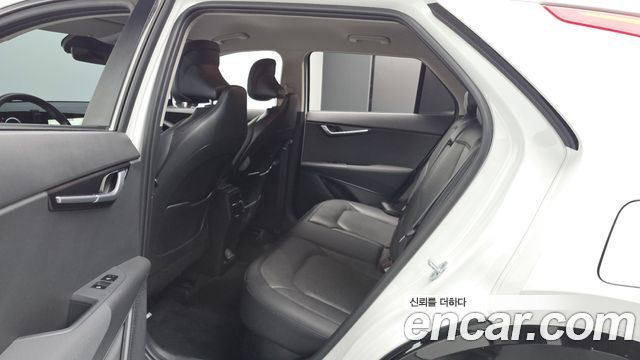 Kia Niro 2022 — photo 18