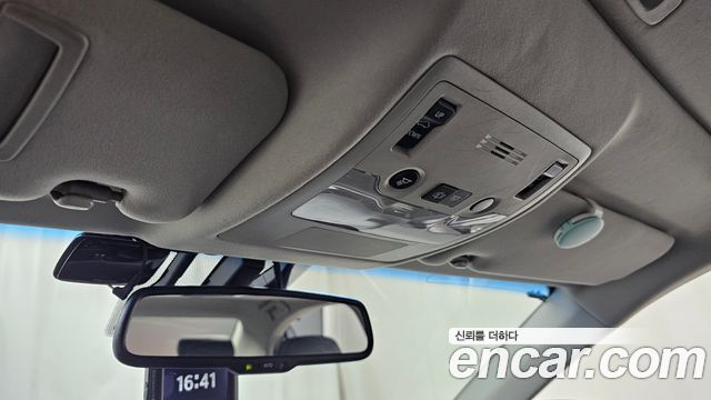 Lexus ES 2013 — photo 18