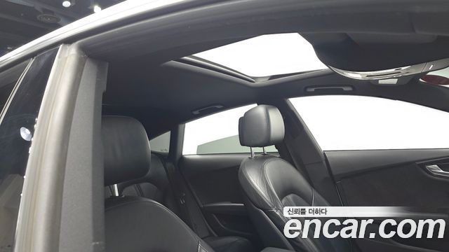 Audi A7 2017 — photo 19