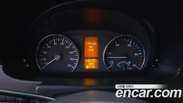 Mercedes-Benz Sprinter 2013 — photo 8
