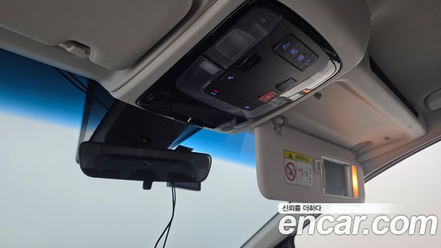 Hyundai Staria 2022 — photo 30