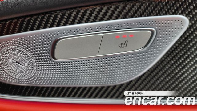Mercedes-Benz AMG GT 2020 — photo 25