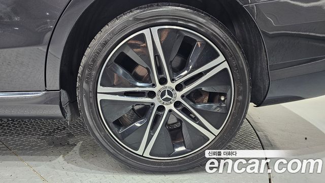 Mercedes-Benz C-Class 2020 — photo 5