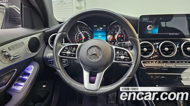 Mercedes-Benz C-Class 2020 — photo 19
