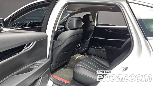 Genesis G80 2022 — photo 18