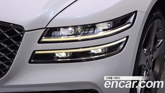 Genesis G80 2022 — photo 8