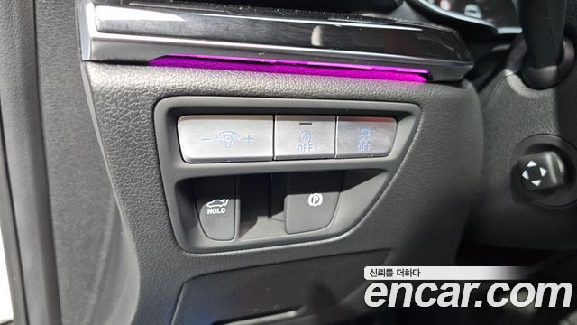 Genesis G80 2022 — photo 27