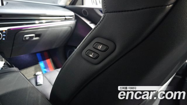 Genesis G80 2022 — photo 34