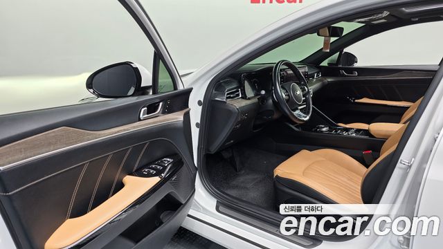 Kia K5 2020 — photo 13